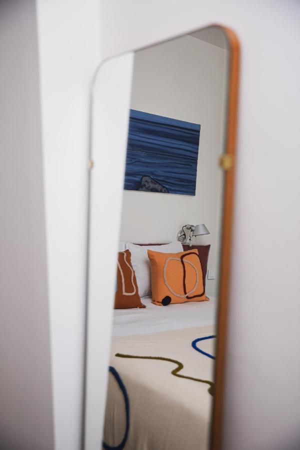 Suites The Marcel Sete Bagian luar foto