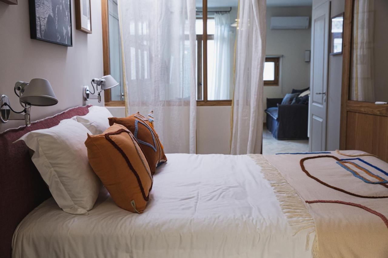 Suites The Marcel Sete Bagian luar foto